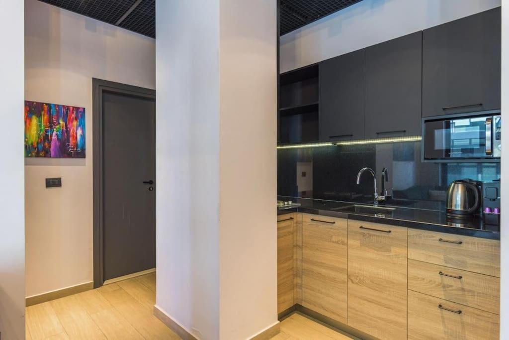 Al Amine - 202, 1-br In Mar Mikhael *